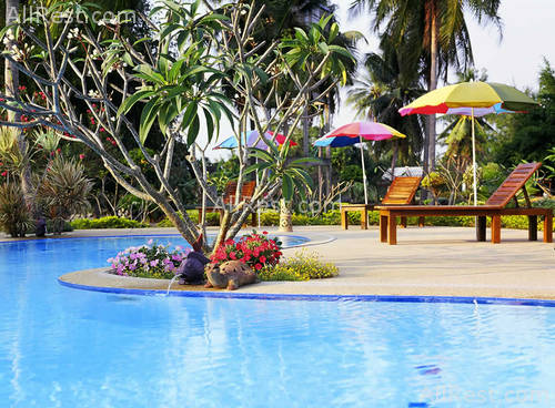 Banito Beach Resort 8